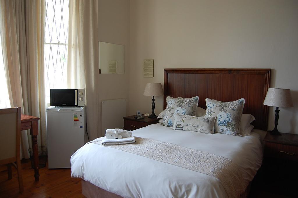 Glencoe Guest House Кинг Уилиямс Таун Екстериор снимка